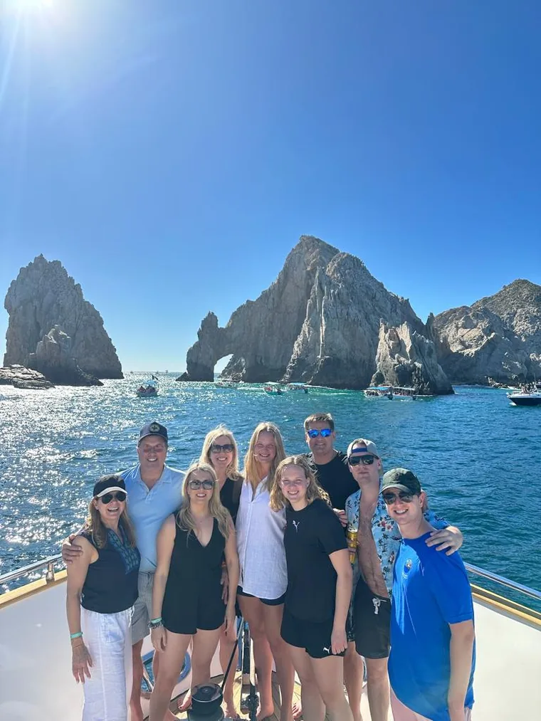 Experiencia real de Andrew Kimens con King Yacht Los Cabos