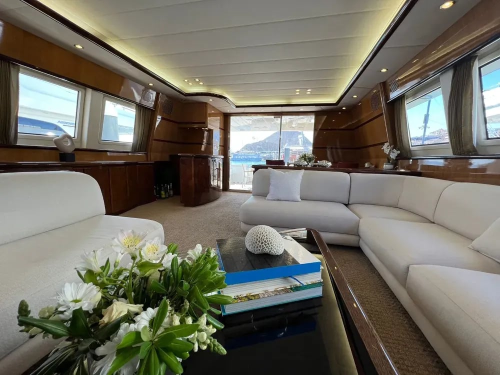 Antago 98 Yacht for Rent in Cabo San Lucas, luxury yacht rental Cabo San Lucas Los Cabos (12/16)