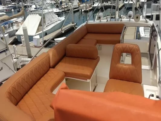 Azimut 38 Yacht for Rent in Cabo San Lucas, luxury yacht rental Cabo San Lucas Los Cabos (2/6)