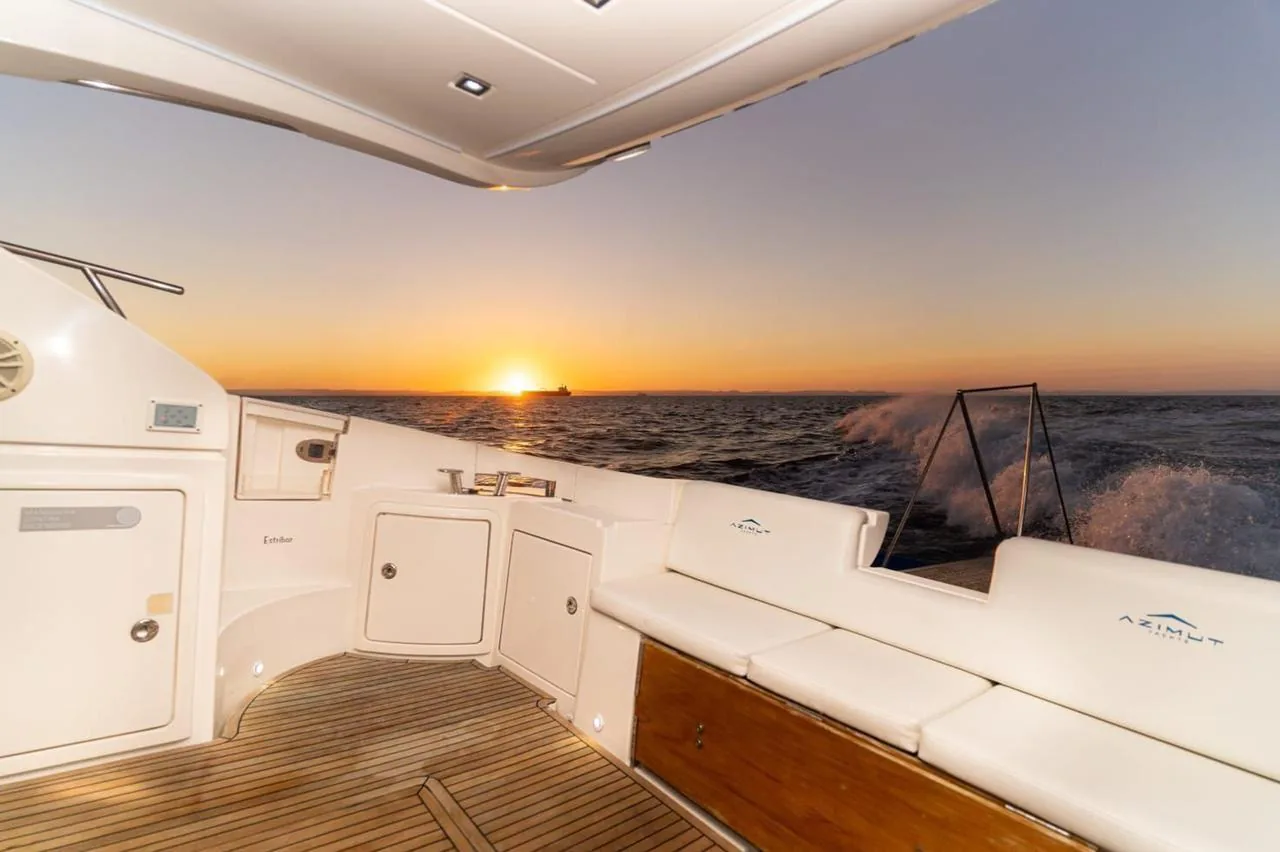 Yate Azimut 43 en renta Cabo San Lucas, renta de yate Cabo San Lucas y Los Cabos (8/9)