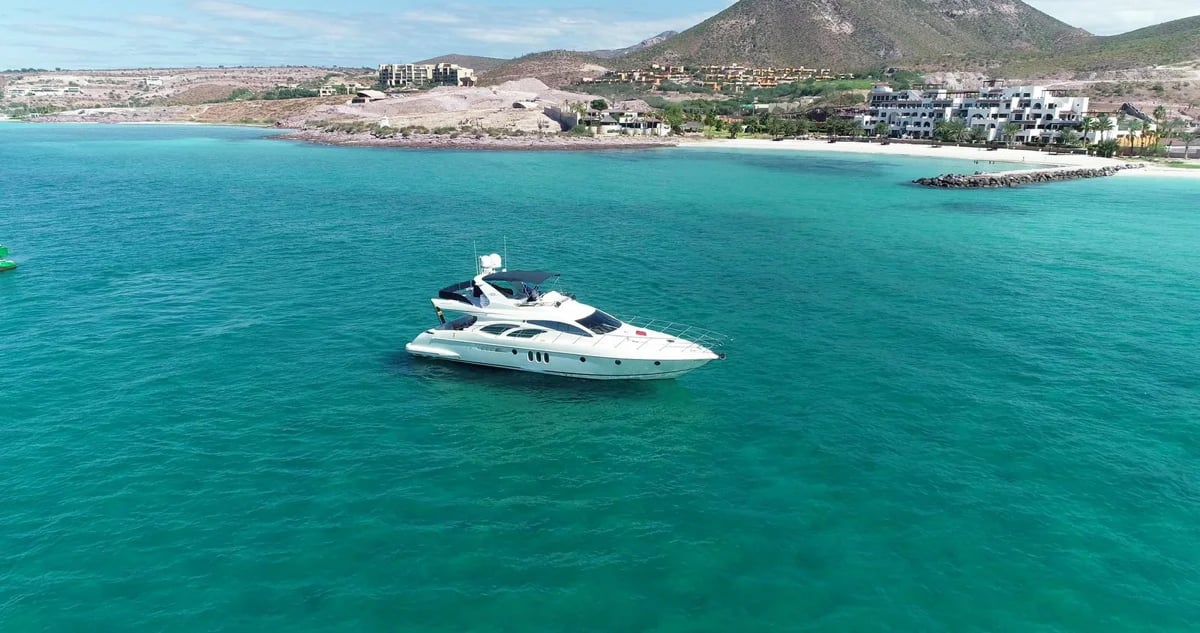 Azimut 62 Yacht for Rent in Cabo San Lucas, luxury yacht rental Cabo San Lucas Los Cabos (4/11)