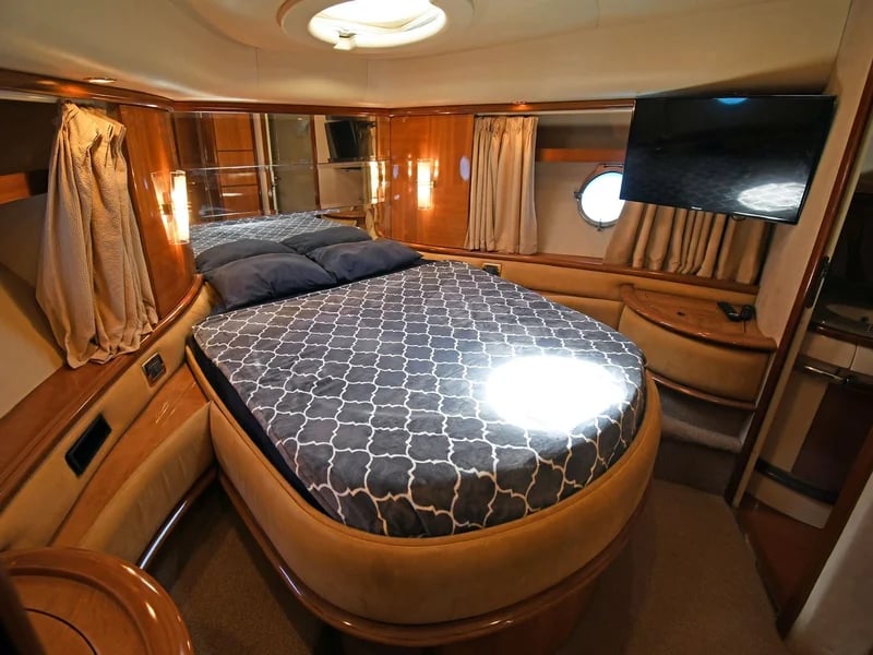 Azimut 62 Yacht for Rent in Cabo San Lucas, luxury yacht rental Cabo San Lucas Los Cabos (11/11)