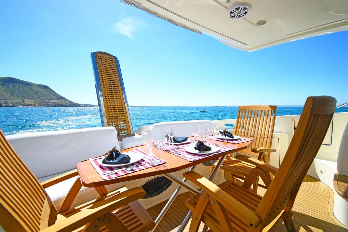 Azimut 62 Yacht for Rent in Cabo San Lucas, luxury yacht rental Cabo San Lucas Los Cabos (3/11)