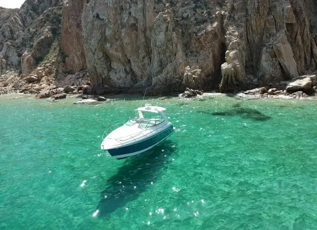 Formula 35 Yacht for Rent in Cabo San Lucas, luxury yacht rental Cabo San Lucas Los Cabos (10/11)