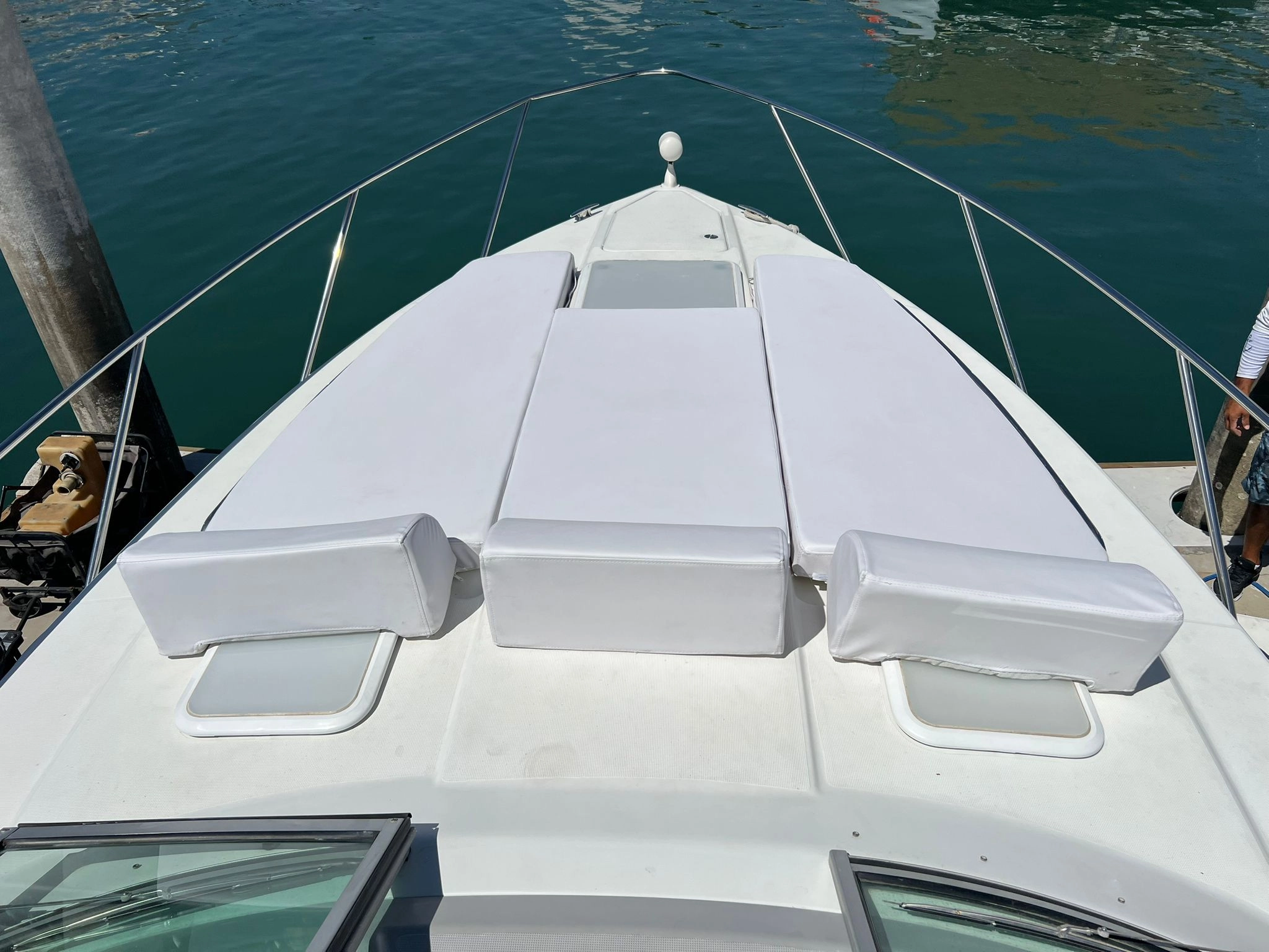 Formula 35 Yacht for Rent in Cabo San Lucas, luxury yacht rental Cabo San Lucas Los Cabos (7/10)