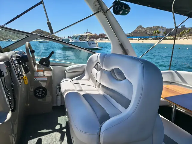 Yate Four Winns 35 en renta Cabo San Lucas, renta de yate Cabo San Lucas y Los Cabos (5/8)