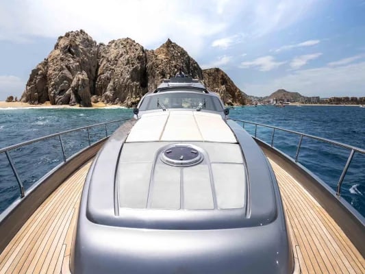 Yate Pershing 75 en renta Cabo San Lucas, renta de yate Cabo San Lucas y Los Cabos (4/8)