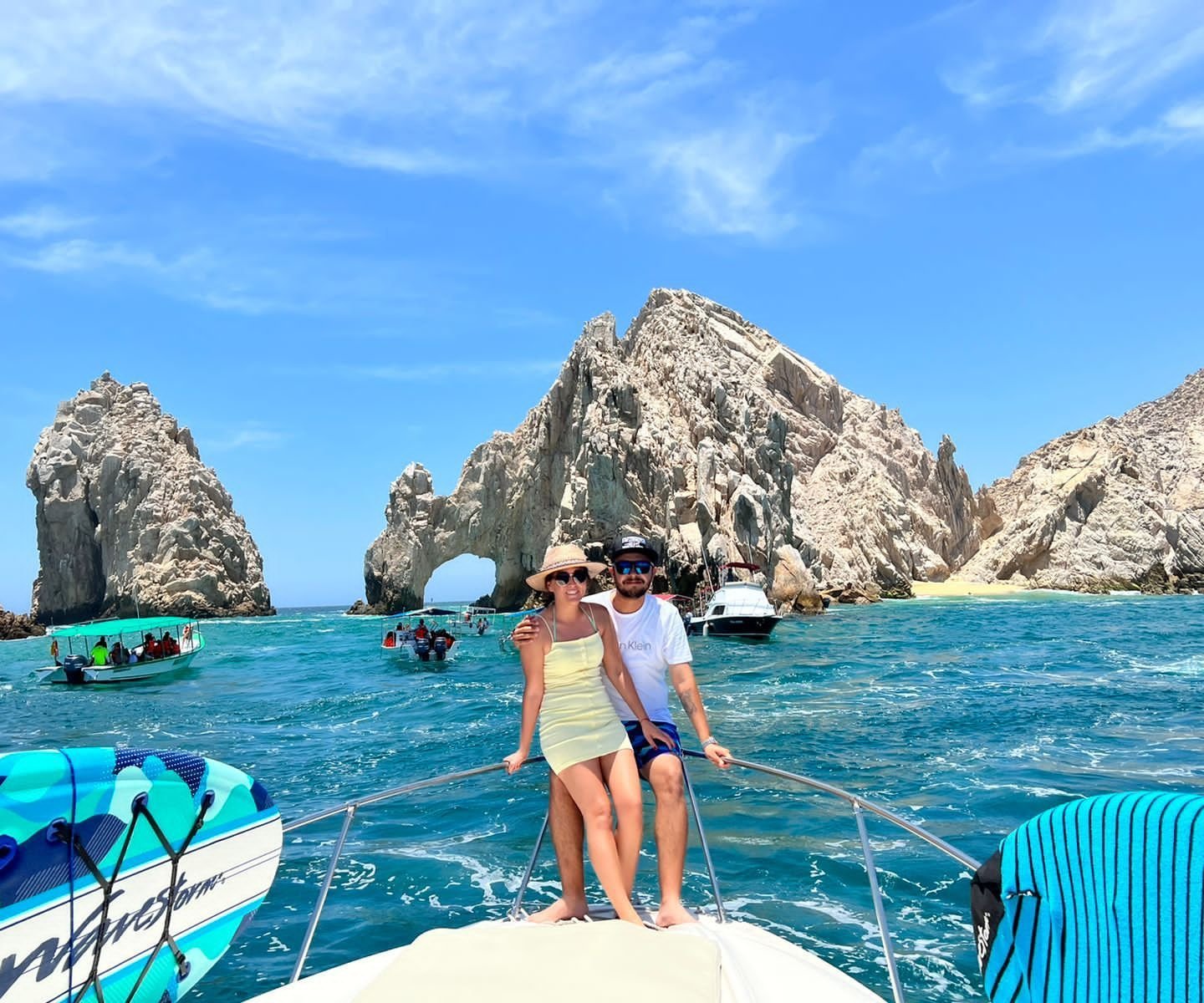 Sea Ray 32 Yacht for Rent in Cabo San Lucas, luxury yacht rental Cabo San Lucas Los Cabos (7/7)