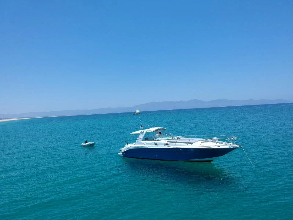 Yate Sea Ray 47 en renta Cabo San Lucas, renta de yate Cabo San Lucas y Los Cabos (2/10)