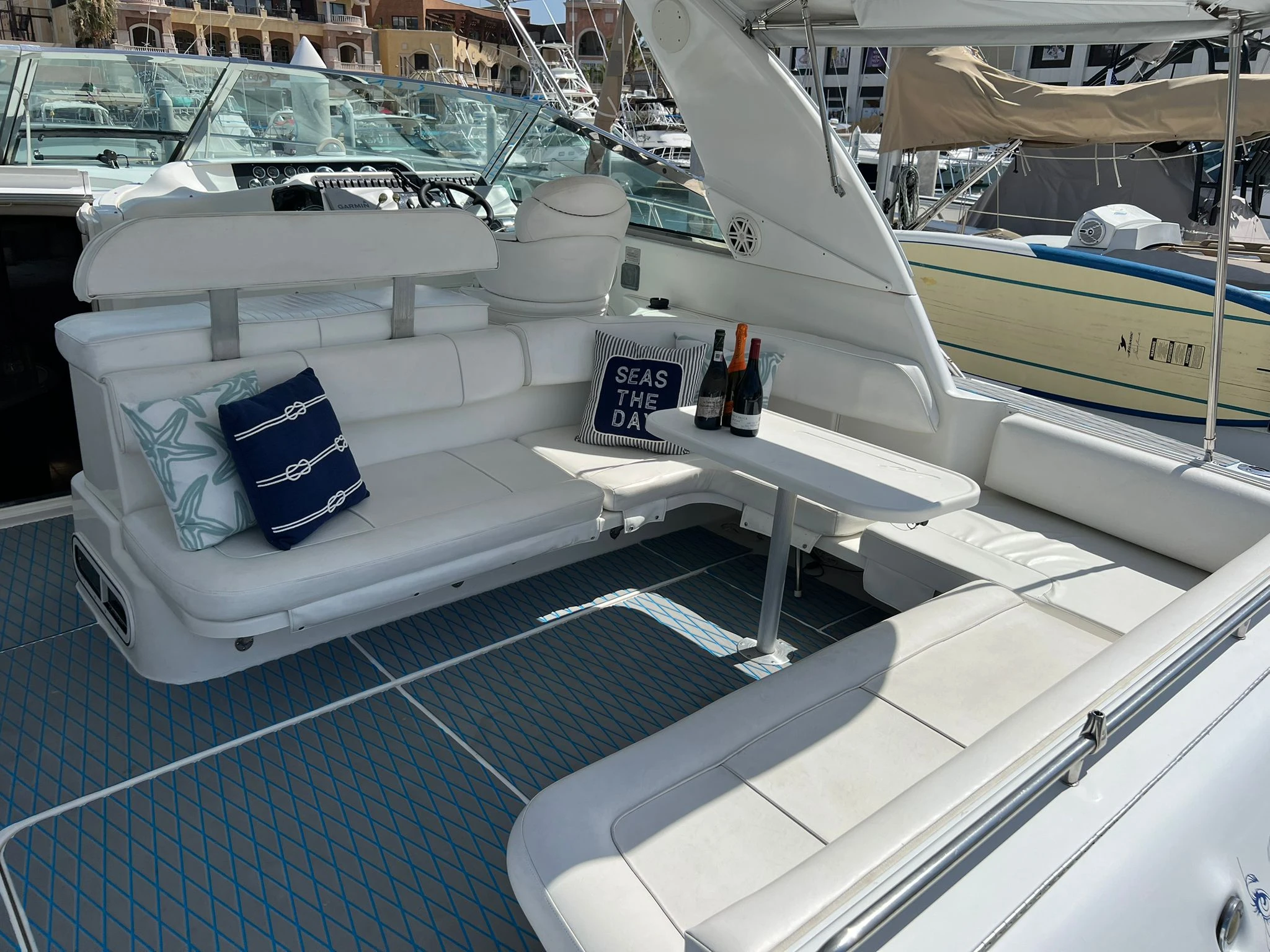 Yate Sea Ray 47 en renta Cabo San Lucas, renta de yate Cabo San Lucas y Los Cabos (3/10)