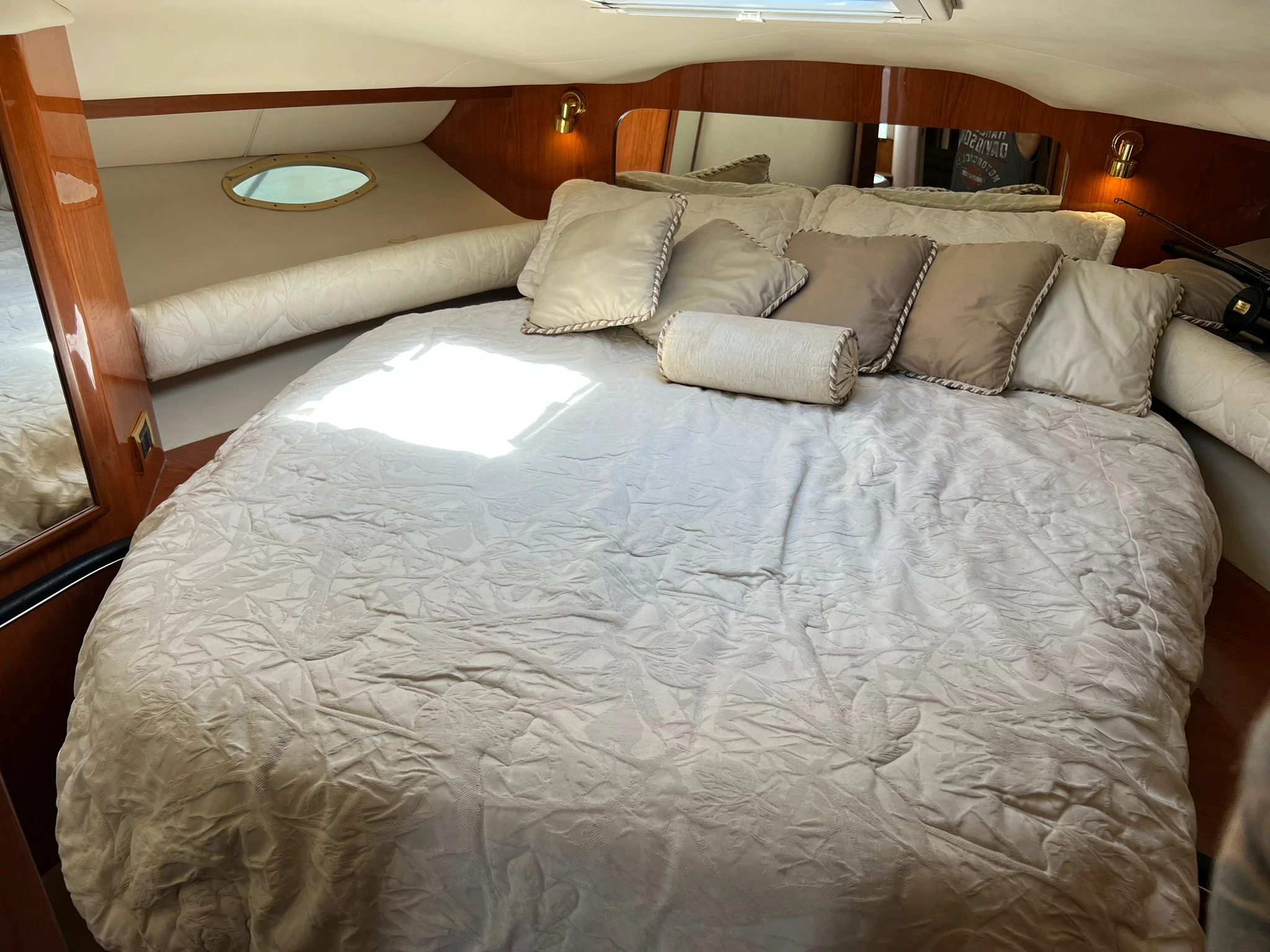 Yate Sea Ray 47 en renta Cabo San Lucas, renta de yate Cabo San Lucas y Los Cabos (6/10)