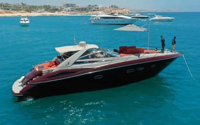 Sunseeker 57 Yacht for Rent in Cabo San Lucas, luxury yacht rental Cabo San Lucas Los Cabos (3/10)