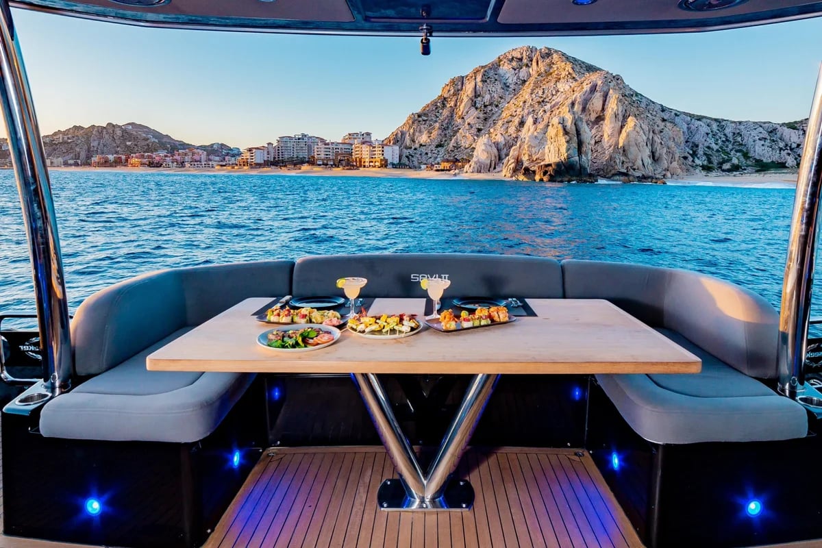 Sunseeker 80 Yacht for Rent in Cabo San Lucas, luxury yacht rental Cabo San Lucas Los Cabos (6/9)