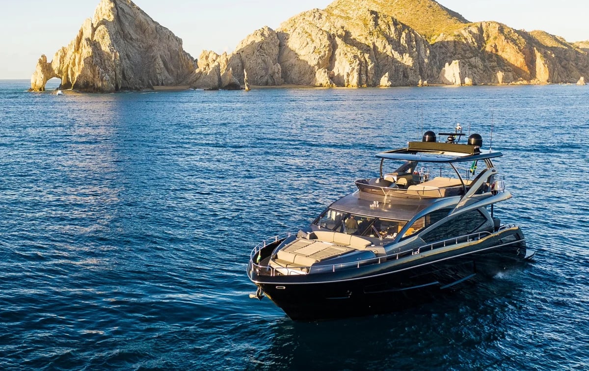 Sunseeker 80 Yacht for Rent in Cabo San Lucas, luxury yacht rental Cabo San Lucas Los Cabos (2/9)