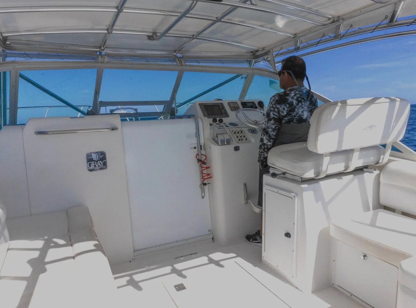 Cabo 31 Express Sport Fishing Yacht, sport fishing yacht Cabo San Lucas (2/9)