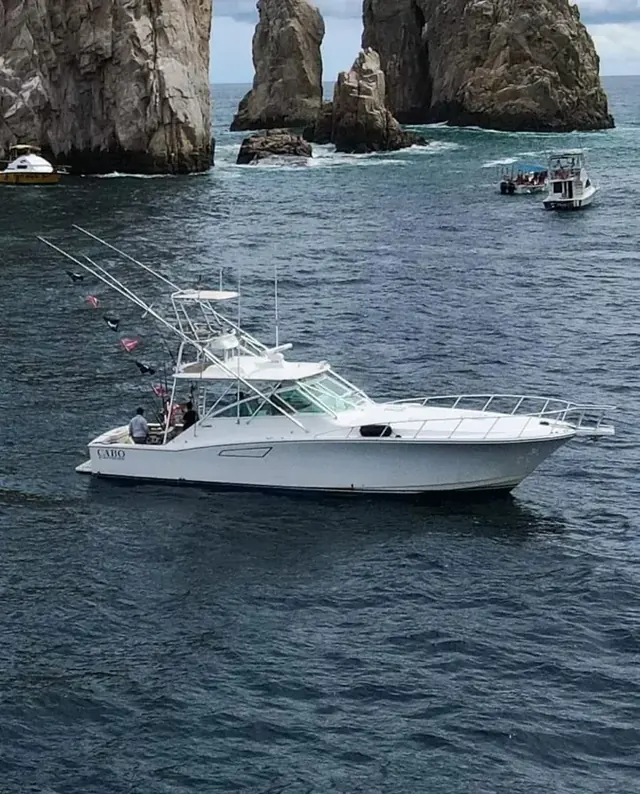 Yate de pesca deportiva Cabo Express 45, pesca deportiva Cabo San Lucas Los Cabos (10/13)