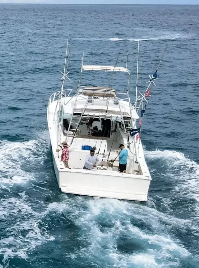 Yate de pesca deportiva Cabo Express 45, pesca deportiva Cabo San Lucas Los Cabos (11/13)