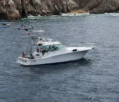 Yate de pesca deportiva Cabo Express 45, pesca deportiva en Cabo San Lucas, Los Cabos (18/31)