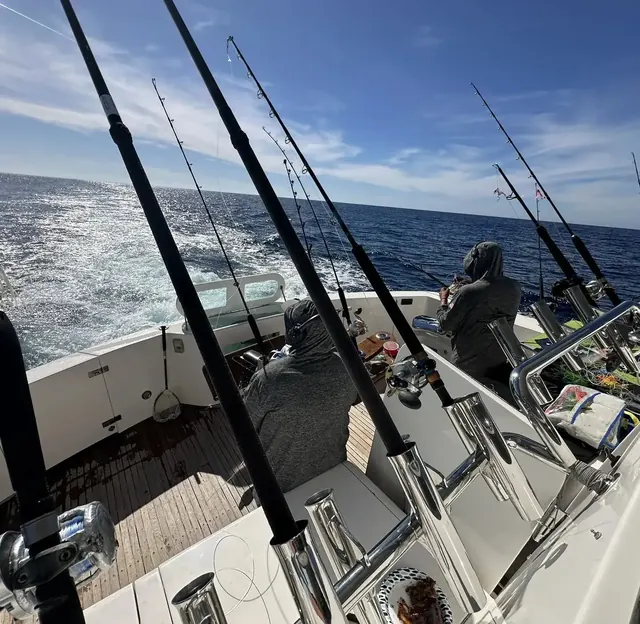 Yate de pesca deportiva Horizon 90, pesca deportiva Cabo San Lucas Los Cabos (5/11)