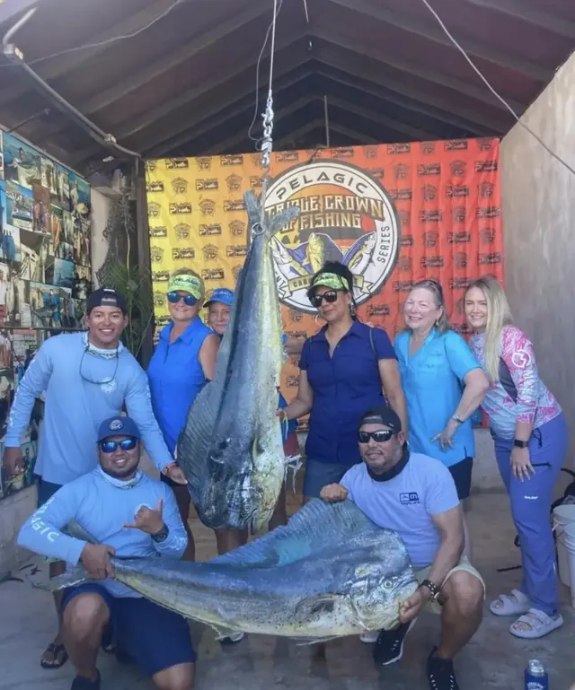 Yate de pesca deportiva Viking 44, pesca deportiva Cabo San Lucas Los Cabos (2/9)
